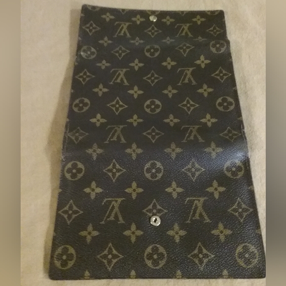 Authentic Louis Vuitton Monogram Wallet - Picture 3 of 8